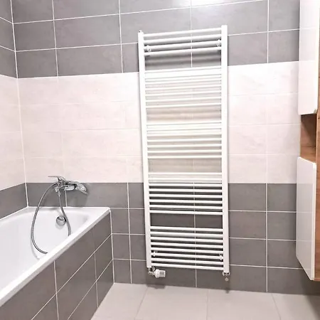 Appartamento New With Garage Place *